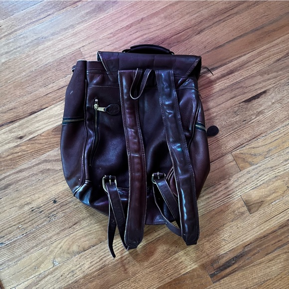 Vintage Frye Leather Backpack - Drawstring Closure Multiple Pockets Metal Zipper - Picture 2 of 9